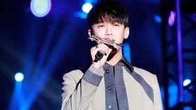 熊梓淇唱歌视频,音乐魅力瞬间绽放